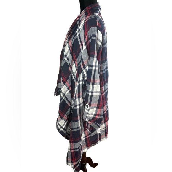 Cato’s Red & Blue Plaid Roll Tab Sleeves Asymmetrical Open front Cardigan shirt - Picture 2 of 8